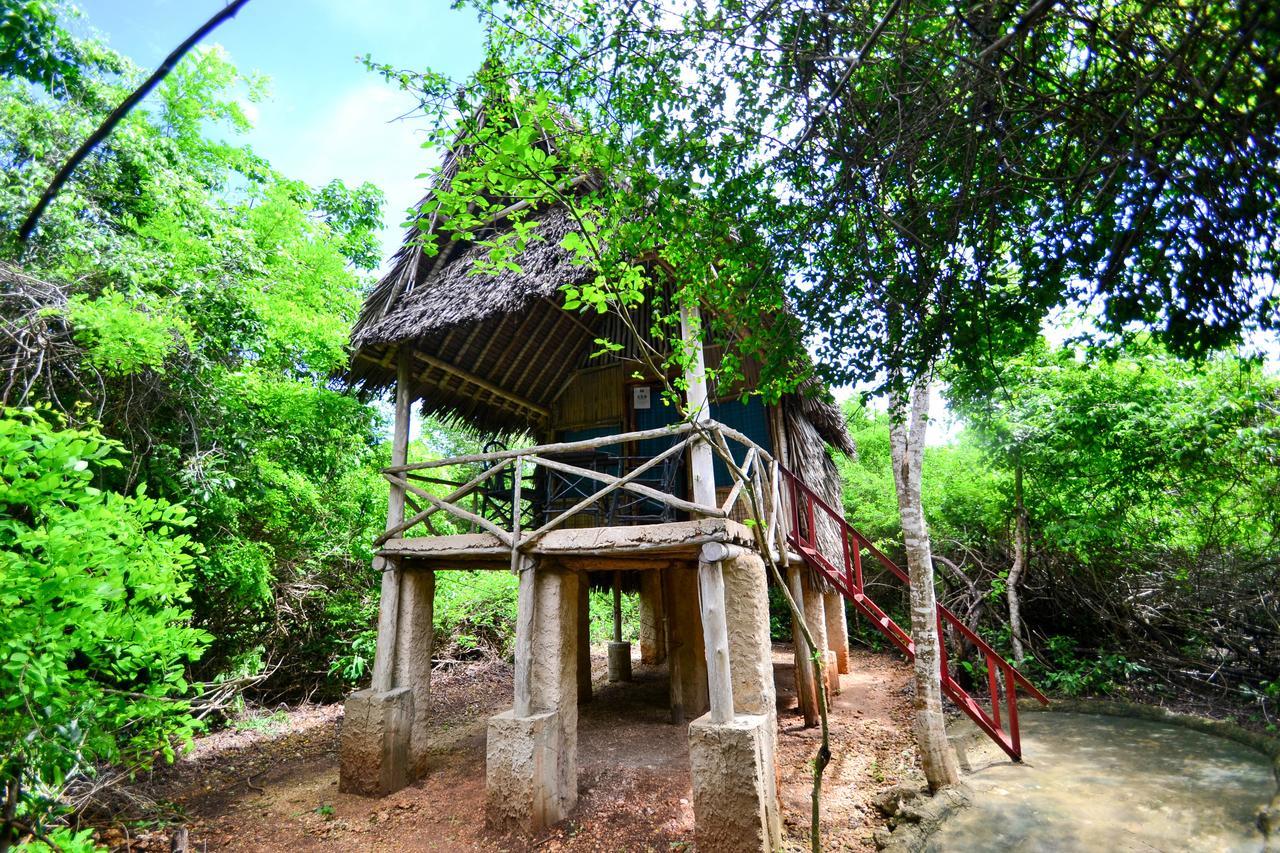 Stilts Диани-Бич Экстерьер фото